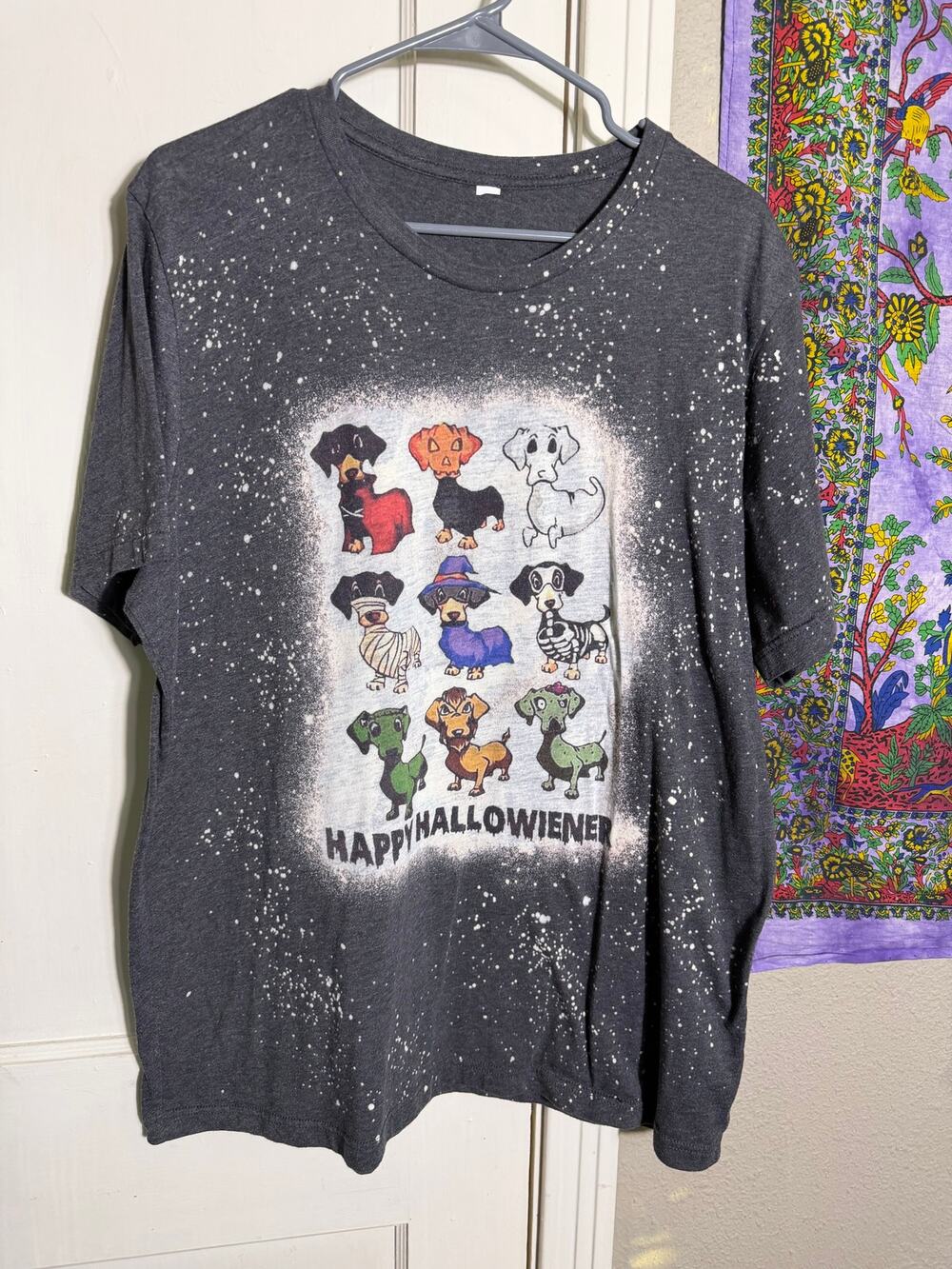 Happy Hallowiener Dachshund Halloween T Shirt Bleach Splatter - XL